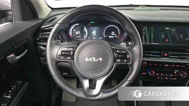 Kia Niro EV 2021 Серебристо-серый из Кореи, фото 3