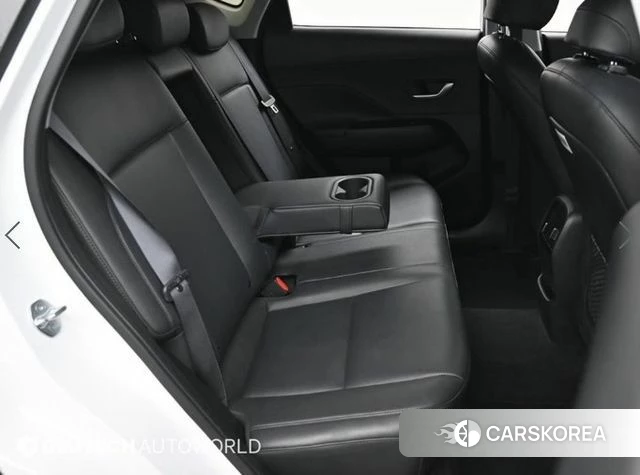 Hyundai Kona (SX2) 2023 Белый из Кореи, фото 3