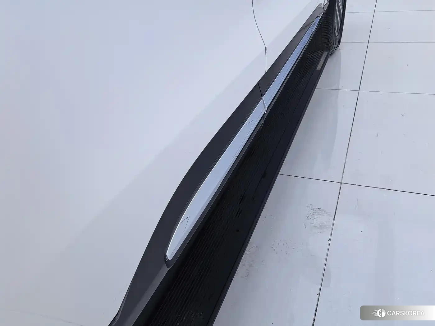 Ford Explorer 2023 Белый из Китая, фото 3