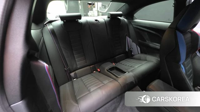 BMW M2 (G87) 2023 Белый из Кореи, фото 3