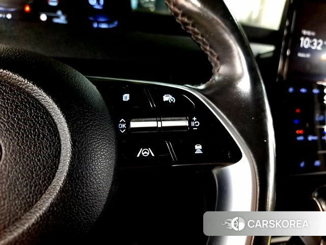 Hyundai Staria 2022 Серебристо-серый из Кореи, фото 3
