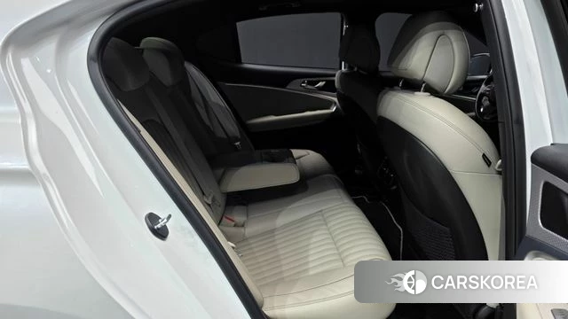 Genesis The New G70 2021 Белый из Кореи, фото 3