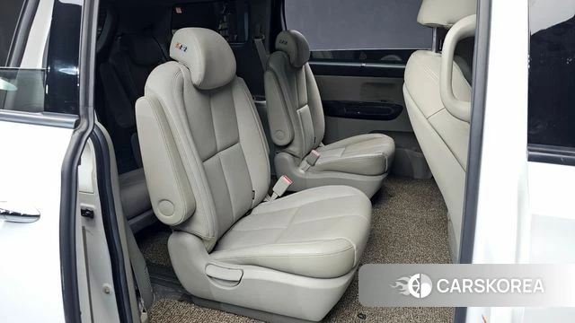 Kia The New Carnival 2019 Белый из Кореи, фото 3