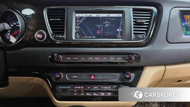 Kia The New Carnival 2018 Белый из Кореи, фото 3