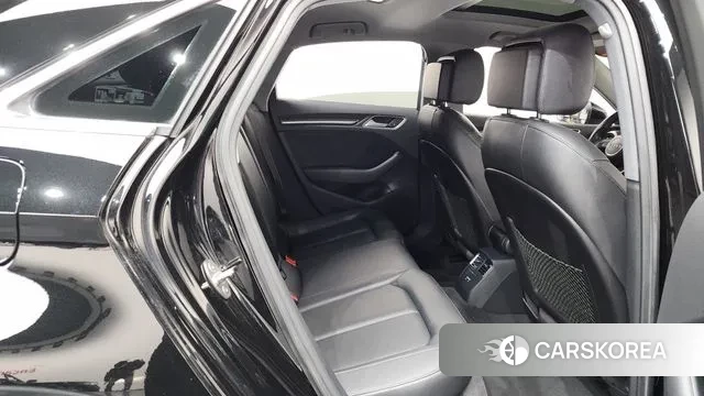 Audi New A3 2018 Черный из Кореи, фото 3