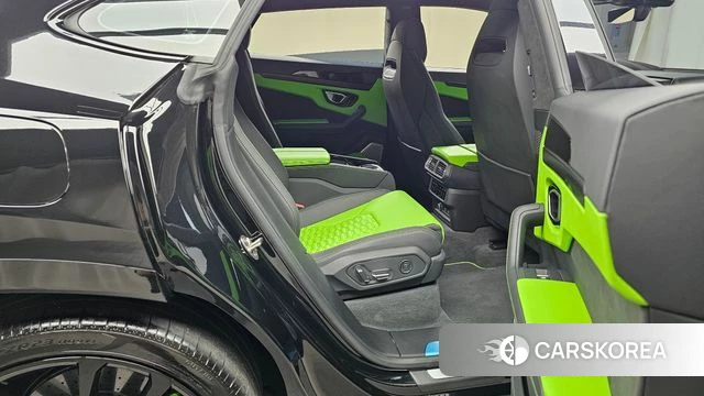 Lamborghini Urus 2022 Черный из Кореи, фото 3