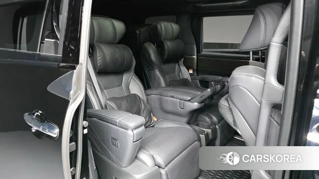 Toyota Alphard 4th Generation 2024 Черный из Кореи, фото 3