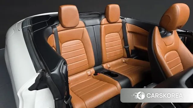 Mercedes-Benz C-Class W205 2018 Белый из Кореи, фото 3