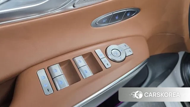 Genesis GV70 2021 Белый из Кореи, фото 3