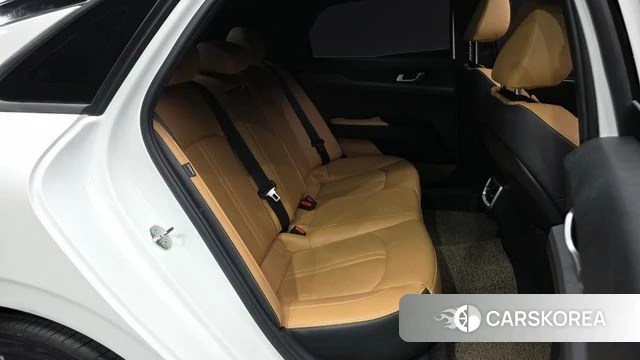 Kia K5 3rd generation 2023 Белый из Кореи, фото 3