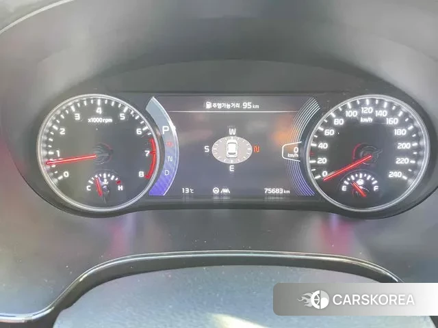 Kia Seltos 2022 Белый из Кореи, фото 3