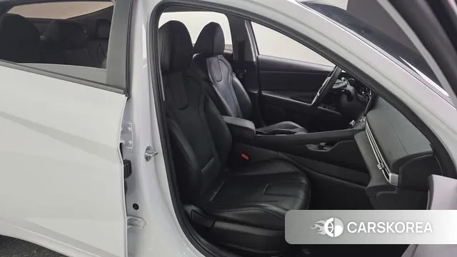 Hyundai Avante (CN7) 2022 Белый из Кореи, фото 3