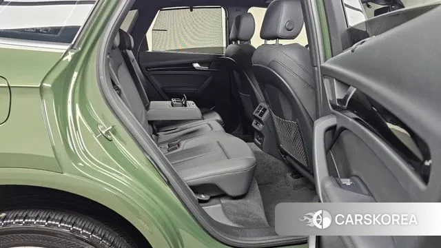 Audi Q5 (FY) 2021 Зеленый из Кореи, фото 3