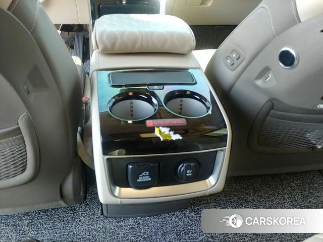 Kia Carnival 4th generation 2022 Черный из Кореи, фото 3