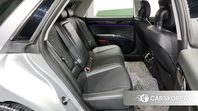 Hyundai Grandeur (GN7) 2023 Серебряный из Кореи, фото 3