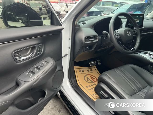 Honda HR-V 2023 Белый из Китая, фото 3