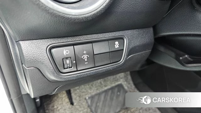 Kia The New K3 2nd generation 2021 Белый из Кореи, фото 3
