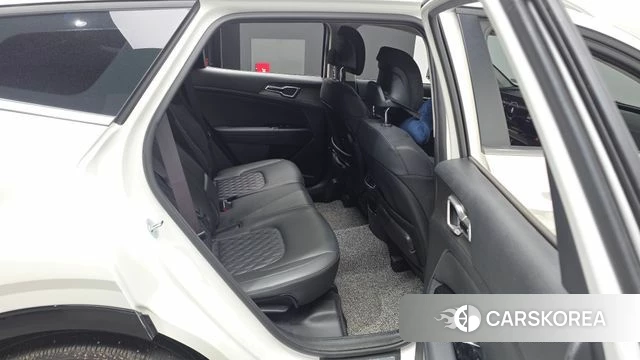 Kia Sportage 5th Generation 2024 Белый из Кореи, фото 3