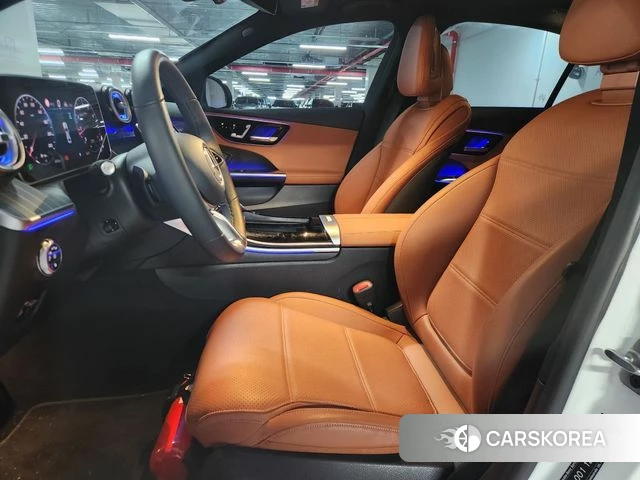 Mercedes-Benz C-Class W206 2025 Белый из Кореи, фото 3