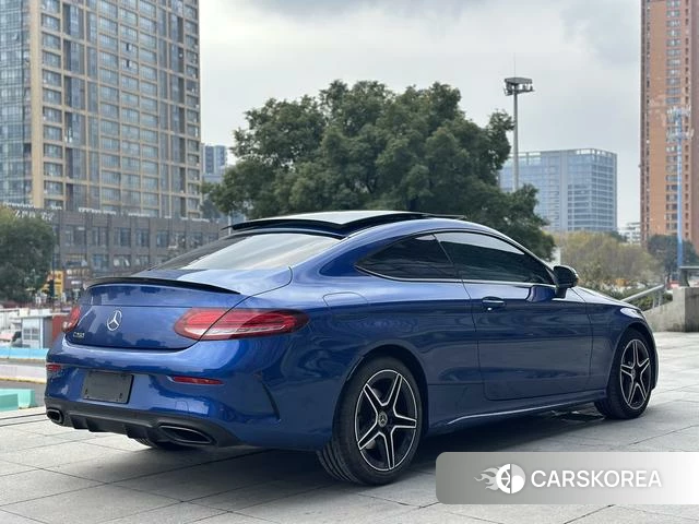 Mercedes-Benz Class C (imported) 2023 Синий из Китая, фото 3