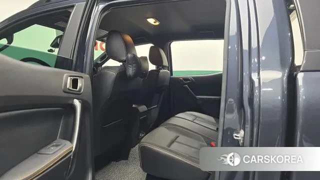 Ford Ranger 3rd Generation 2022 Серый из Кореи, фото 3