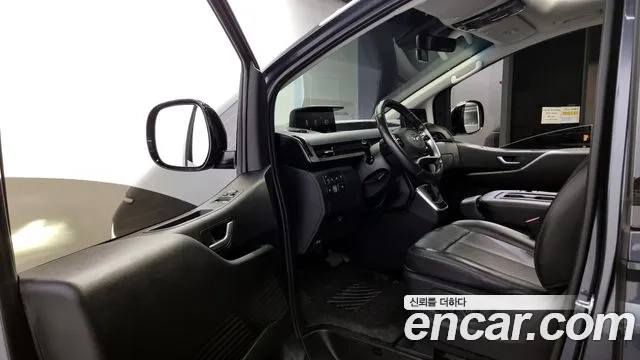 Hyundai Staria 2021 Серый из Кореи, фото 3