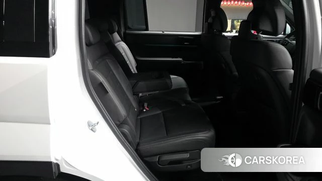 Hyundai Santa Fe (MX5) 2024 Белый из Кореи, фото 3