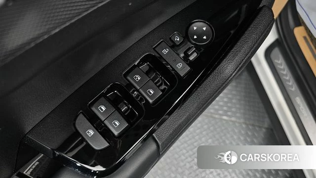Kia Sportage 5th Generation 2021 Белый из Кореи, фото 3