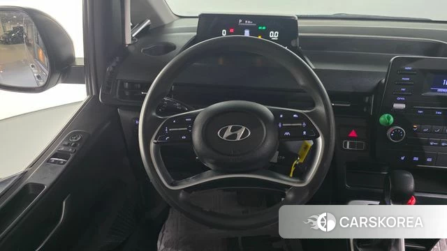 Hyundai Staria 2022 Серебряный из Кореи, фото 3
