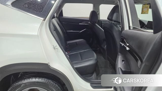 Kia Seltos 2022 Белый из Кореи, фото 3