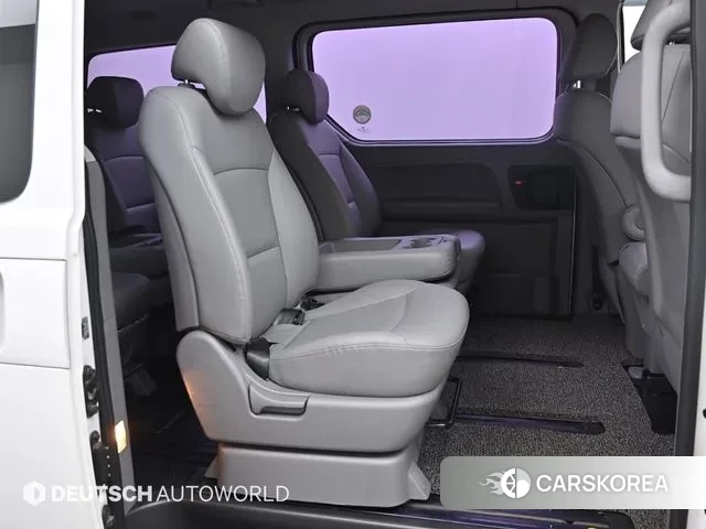 Hyundai The New Grand Starex 2019 Белый из Кореи, фото 3