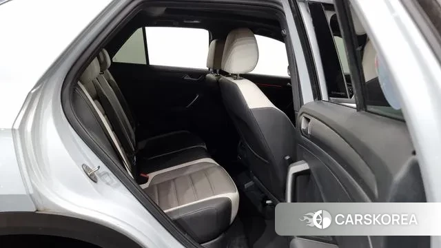 Volkswagen T-Roc 2021 Белый из Кореи, фото 3