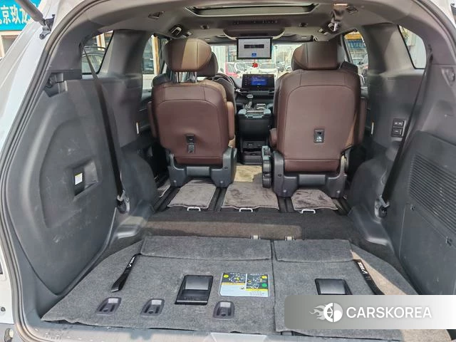 Toyota Saina 2022 Белый из Китая, фото 3