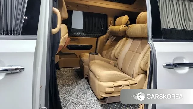 Kia The New Carnival 2019 Белый из Кореи, фото 3