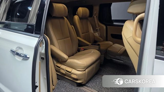 Kia The New Carnival 2019 Белый из Кореи, фото 3