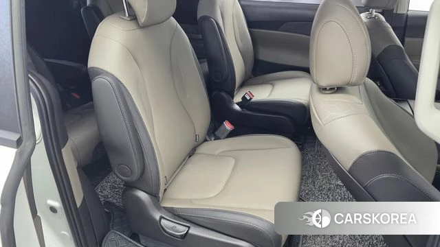 Kia The New Carnival 4th Generation 2025 Белый из Кореи, фото 3