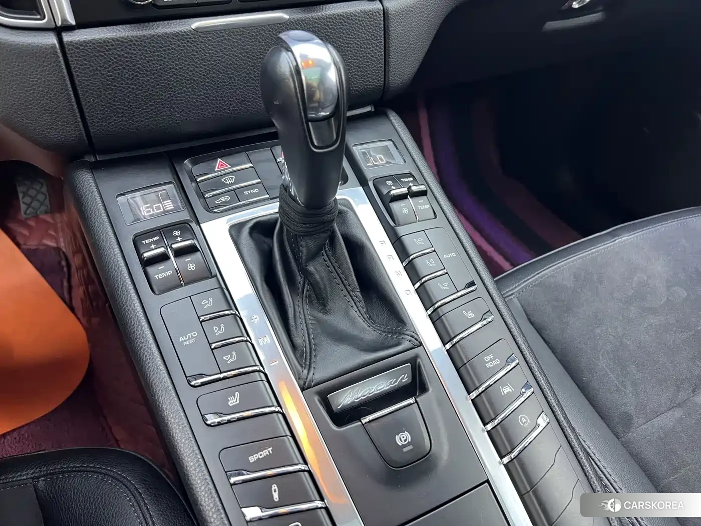 Porsche Macan 2018 Champagne/brown из Китая, фото 3
