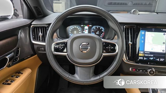 Volvo S90 2021 Белый из Кореи, фото 3