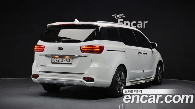 Kia The New Carnival 2018 Белый из Кореи, фото 3