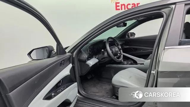 Hyundai The New Avante (CN7) 2024 Серый из Кореи, фото 3