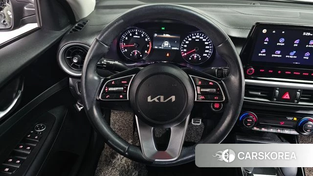Kia The New K3 2nd generation 2023 Серый из Кореи, фото 3