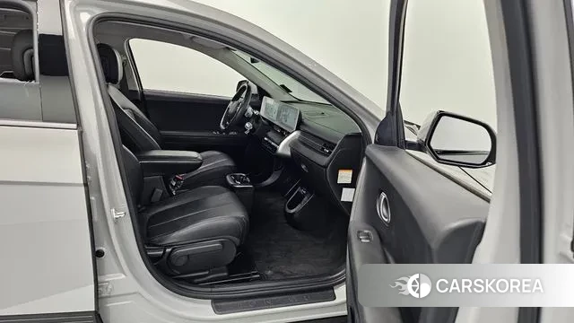 Hyundai Ionic 5 2021 Серебристо-серый из Кореи, фото 3