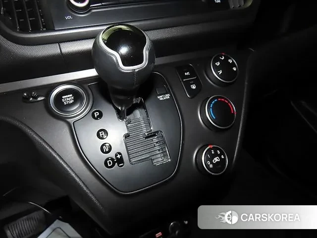 Kia The New Kia Ray 2023 Белый из Кореи, фото 3