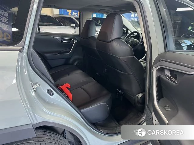 Toyota RAV4 Rongfang 2021 Темно-серый из Китая, фото 3