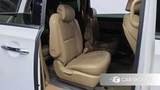 Kia The New Carnival 2019 Белый из Кореи, фото 3