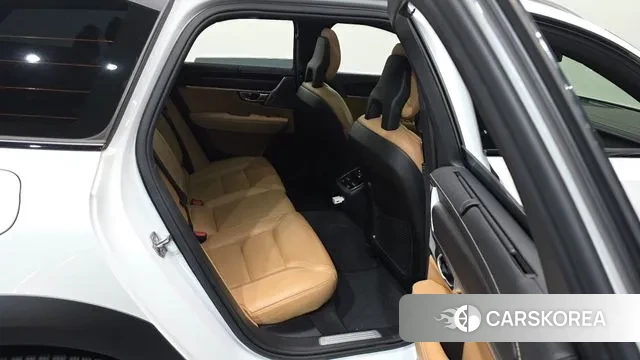 Volvo V90 Cross-Country 2018 Белый из Кореи, фото 3