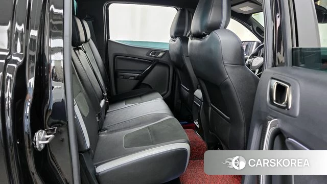 Ford Ranger 3rd Generation 2022 Черный из Кореи, фото 3