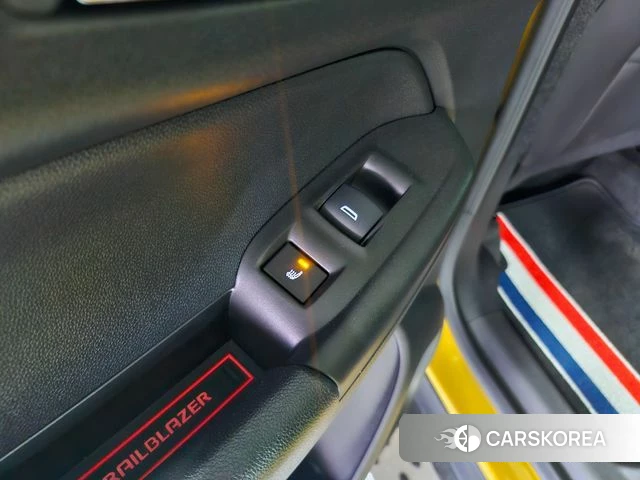 Chevrolet (GM Daewoo) The New Trail Blazer 2024 Желтый из Кореи, фото 3