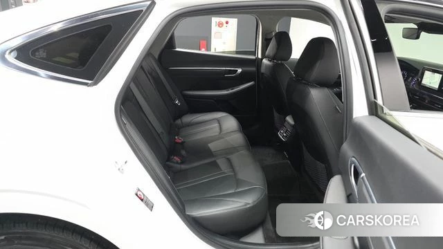 Hyundai Sonata (DN8) 2021 Белый из Кореи, фото 3
