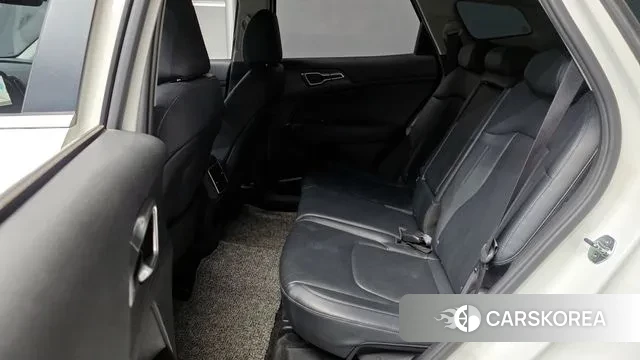 Kia Sportage 5th Generation 2022 Белый из Кореи, фото 3